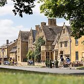 The Lygon Arms - an Iconic Luxury Hotel