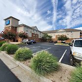 Motel 6 Richmond, VA - I-64 West