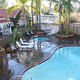 Dynasty Suites Redlands