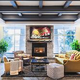 Summit Lodge Boutique Hotel