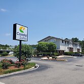 Coastal Inn & Suites - Wilmington, NC