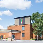 Super 8 by Wyndham Plattsburgh