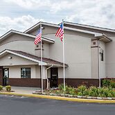 Super 8 by Wyndham Franklin