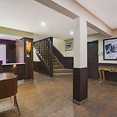 Super 8 by Wyndham Marshall MN