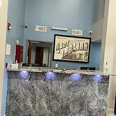 Super 8 by Wyndham Clemmons/Bermuda Run/Winston-Salem I-40