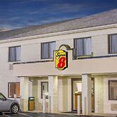 Super 8 by Wyndham Bedford