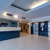 Abbey on Roma Hotel & Apartments