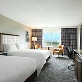 Renaissance Meadowlands Hotel