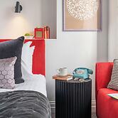 Berkeley Square Hotel