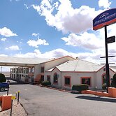 Howard Johnson by Wyndham Holbrook