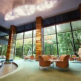 RIHGA Royal Hotel Osaka, Vignette Collection by IHG