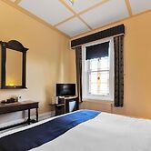 The Carrington Hotel