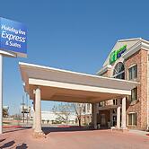 Holiday Inn Express & Suites Eagle Pass by IHG