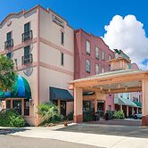 Hampton Inn and Suites Amelia Island Historic Harbor Front