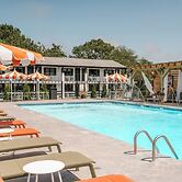 Uncommoner Hotel by Reverie Boutique Collection