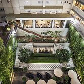 Rex Hotel