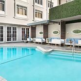 The Mosaic Hotel - Beverly Hills