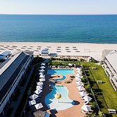 Riviera Beach Resort