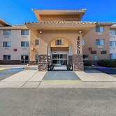 Comfort Inn & Suites near Kino Sports Complex