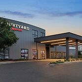 Courtyard by Marriott Charlotte Airport North