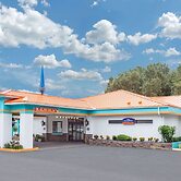 Howard Johnson by Wyndham Ocala FL I-75