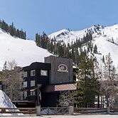 Red Wolf Lodge at Olympic Valley