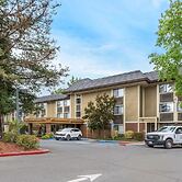 Best Western John Muir Inn