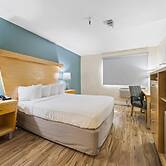 Days Inn by Wyndham Woodland