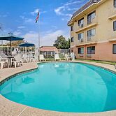 Days Inn by Wyndham Woodland