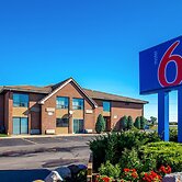 Motel 6 Amherst, NY - Buffalo