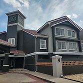 La Quinta Inn & Suites by Wyndham Macon