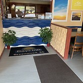 Sunrise  Inn