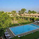 Trident, Agra