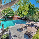 Hacienda Jurica by Brisas