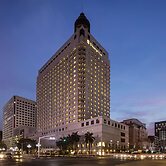 Sule Shangri-La, Yangon