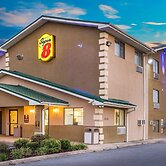 Super 8 by Wyndham Harrisonburg