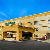 La Quinta Inn by Wyndham Detroit Southgate