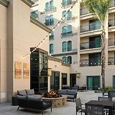 Courtyard by Marriott Pasadena/Old Town