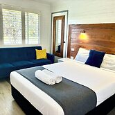 Pleasant Way River Lodge