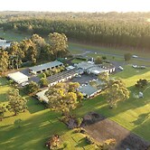 William Macintosh Motor Lodge