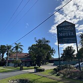 Puffers Inn Logan Motel