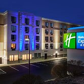 Holiday Inn Express Hotel & Suites Providence-Woonsocket by IHG