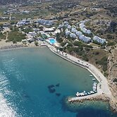 Dolphin Bay Seaside Resort & Suites