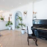 Mykonos Adonis Hotel