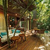 Casa Bonita Tropical Lodge