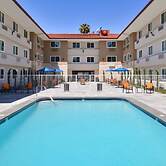Holiday Inn Express Santa Rosa North by IHG