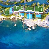 Grand Resort Lagonissi