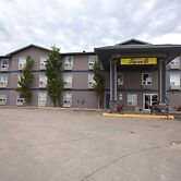 Super 8 by Wyndham Whitecourt