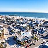 Little Inn By The Bay Newport Beach