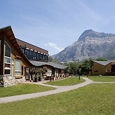 Waterton Lakes Lodge Resort